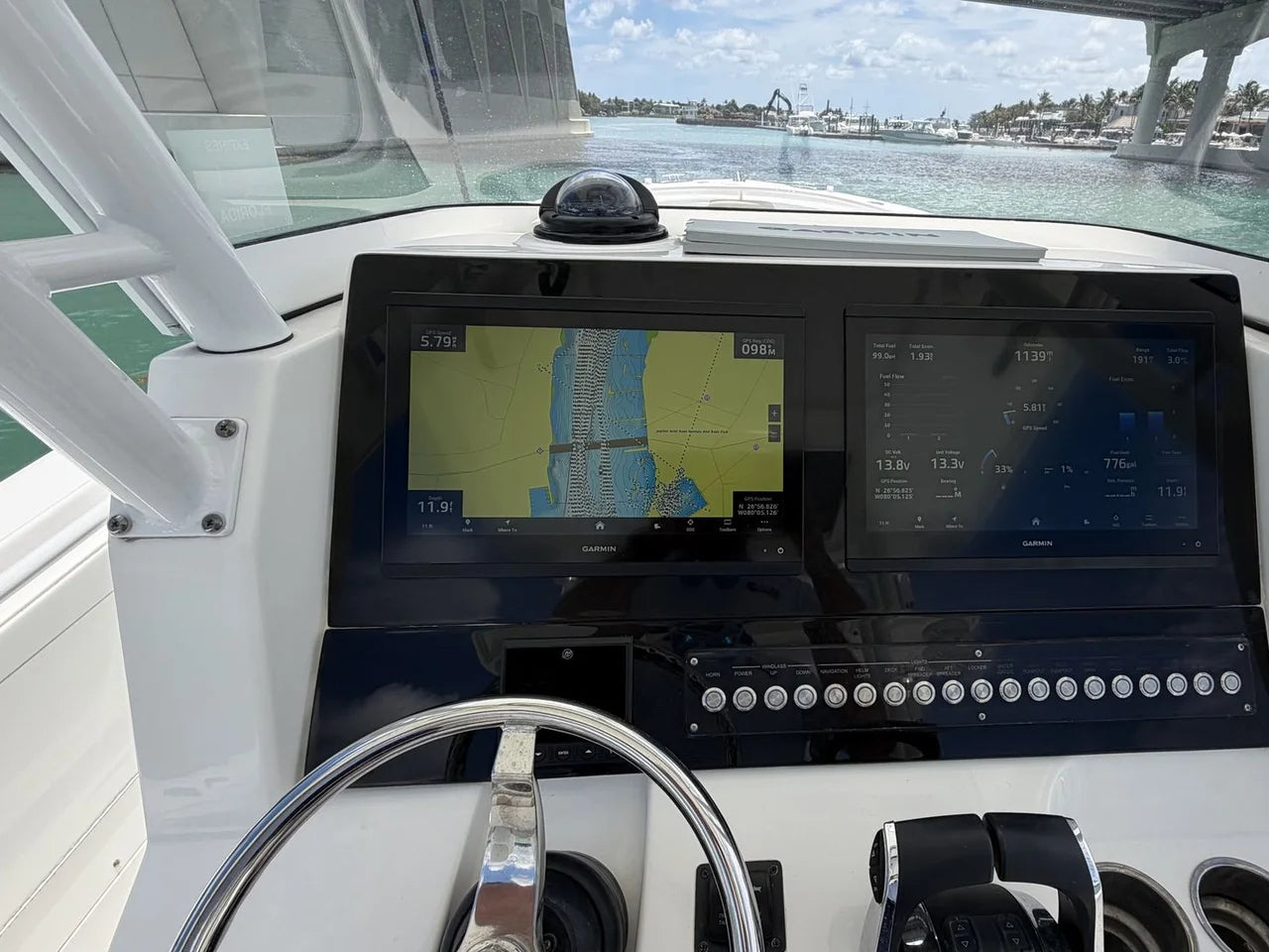2017 EdgeWater 320 CC 31.0 feet, Jupiter, FL #23