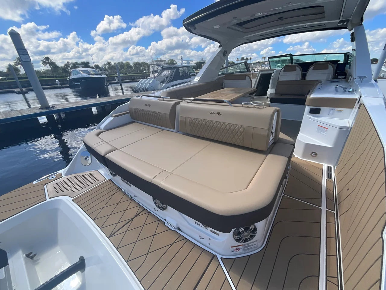 2026 Sea Ray SLX 400 Outboard 40.0 feet, Jacksonville Beach, Florida #11