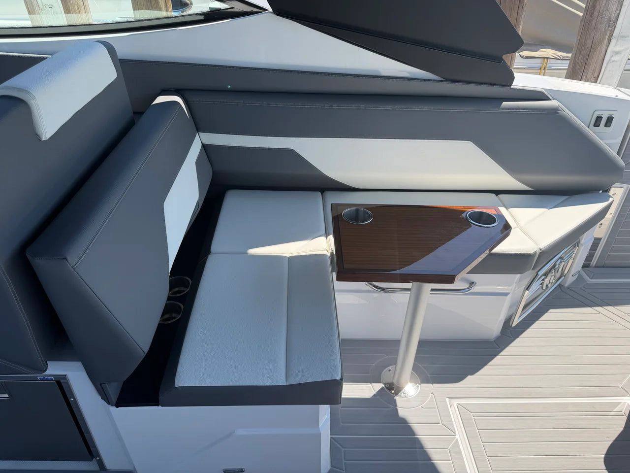 2024 Cruisers Yachts 38 GLS 38.0 feet, Excelsior, Minnesota #16