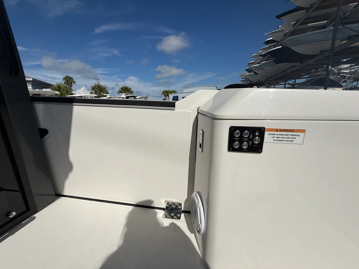 2027 Saxdor 400 GTC 40.0 feet, Sarasota, FL #33
