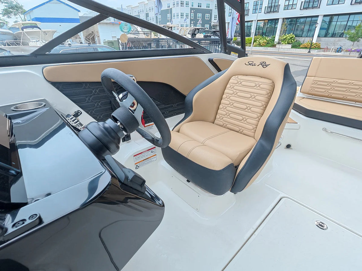 2027 Sea Ray SPX 210 Outboard 21.0 feet, Norwalk, Connecticut #13