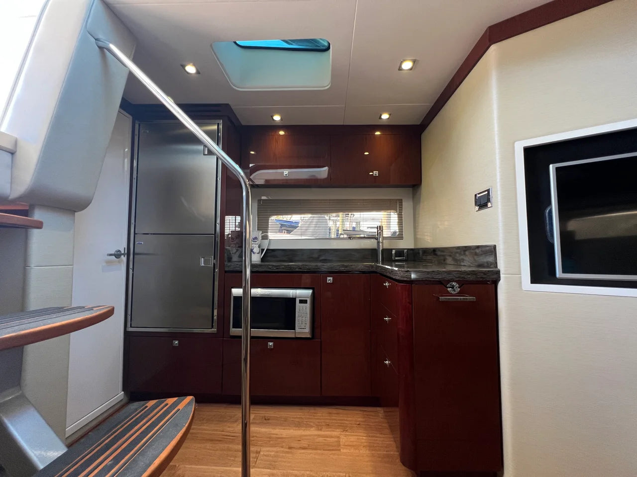 2015 Sea Ray 410 Sundancer 41.0 feet, Huntington, NY #58