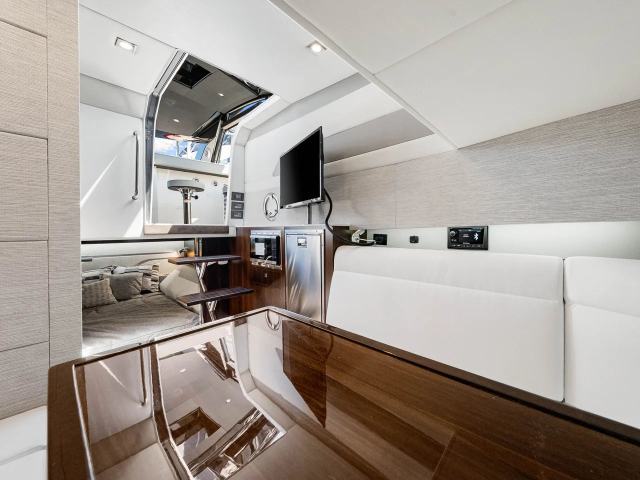 2026 Cruisers Yachts 42 GLS Outboard 42.0 feet, Sarasota, FL #93