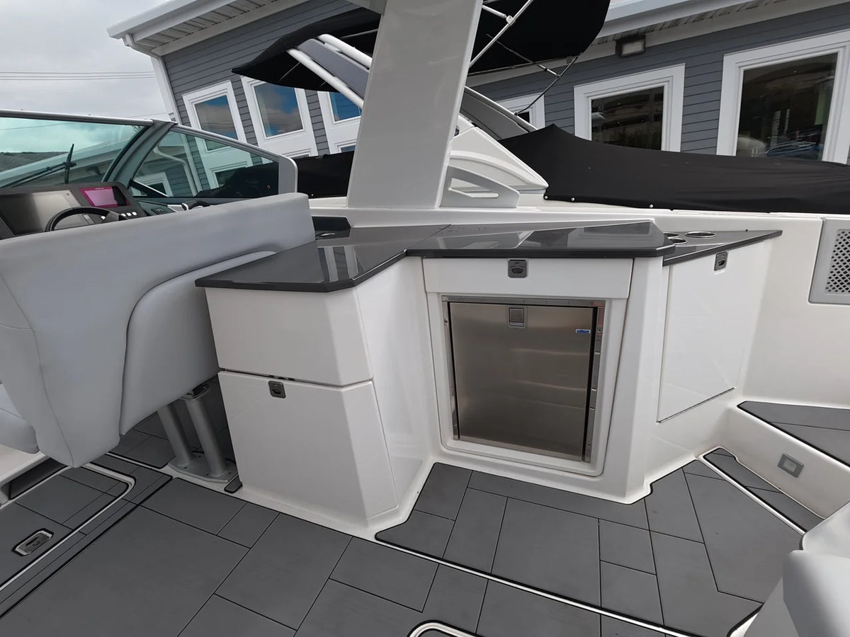 2021 Aviara AV32 Outboard 32.0 feet, Somers Point, New Jersey #11