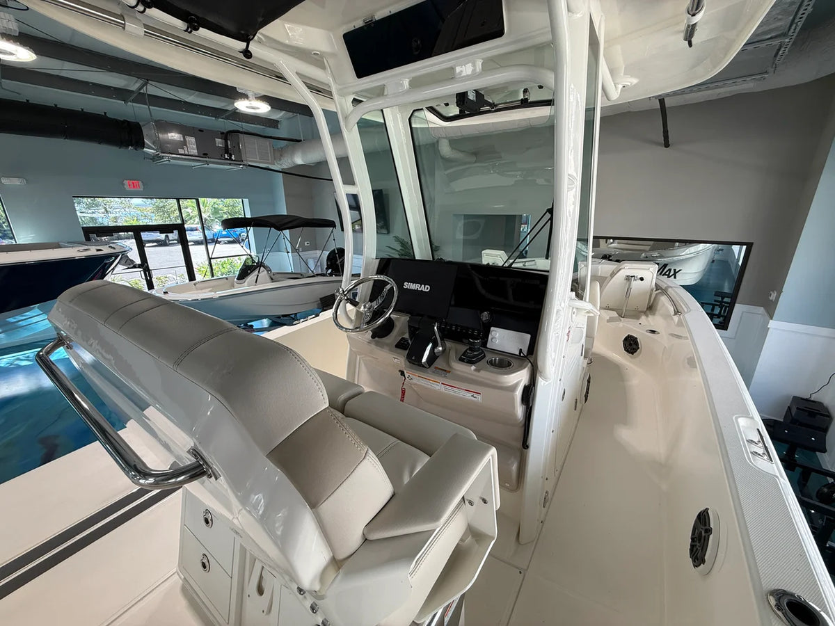 2027 Boston Whaler 280 Dauntless 28.0 feet, Sarasota, FL #19