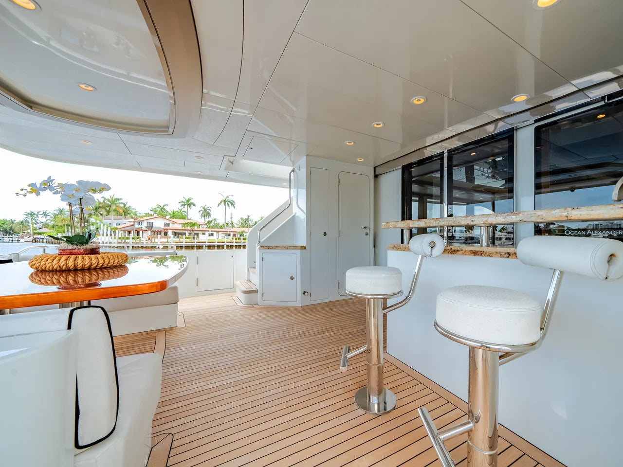 2016 Ocean Alexander 90 SKY LOUNGE 90.0 feet, Ft Lauderdale, FL #13