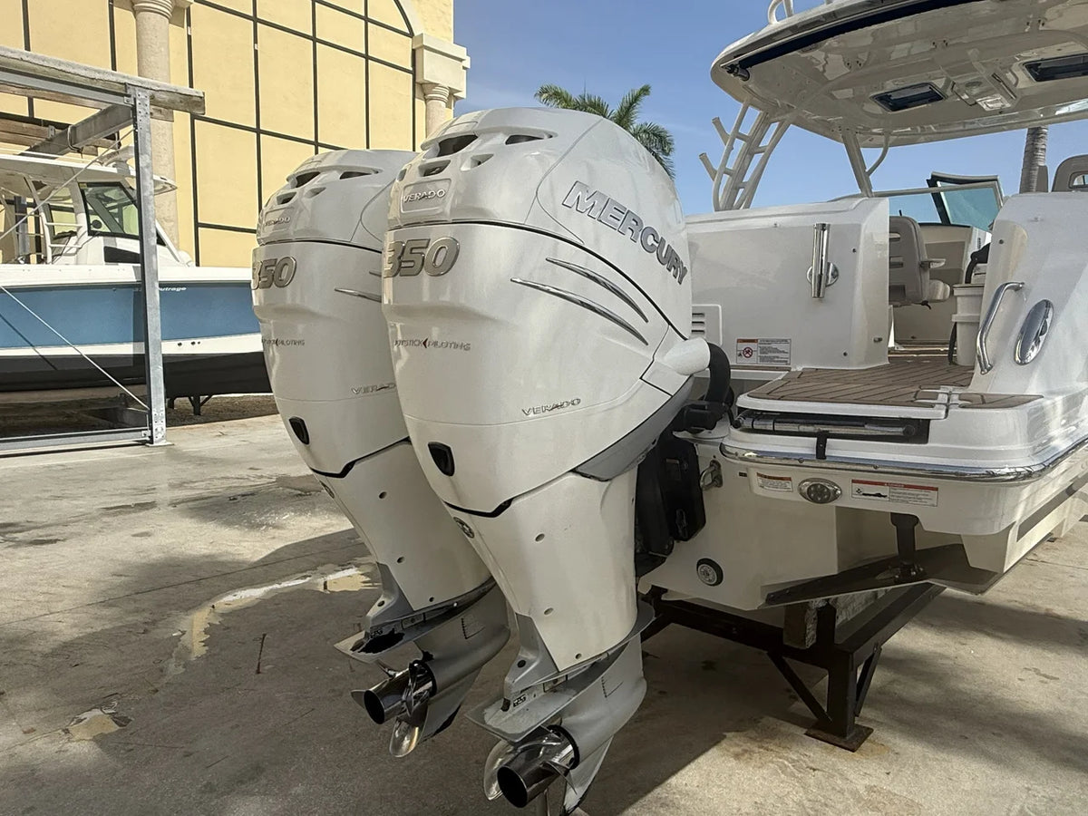 2018 Boston Whaler 320 VANTAGE 32.0 feet, Pompano Beach, Florida #15