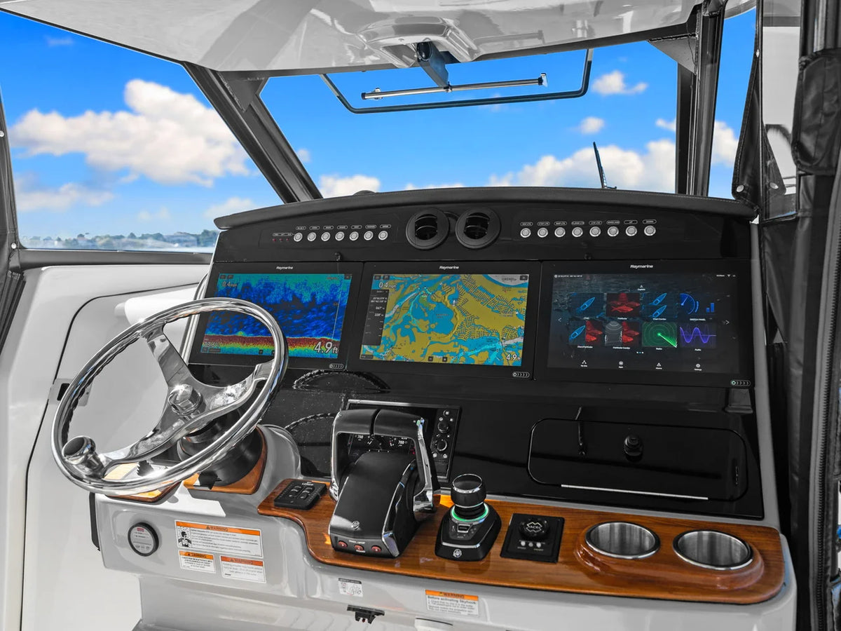 2023 Boston Whaler 420 OUTRAGE 42.0 feet, Naples, Florida #25