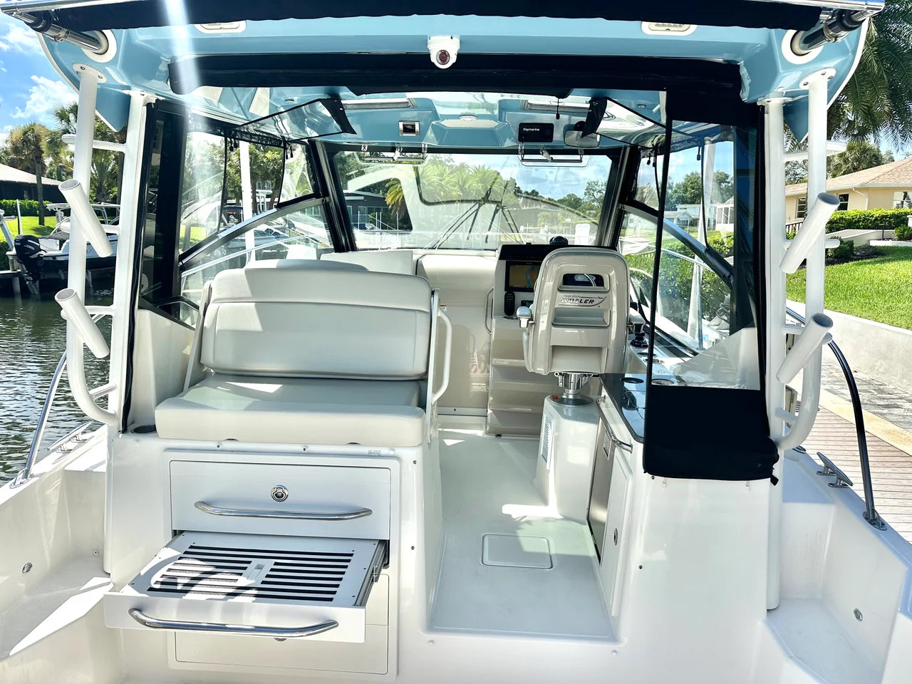 2021 Boston Whaler 325 CONQUEST 32.0 feet, Sarasota, FL #4