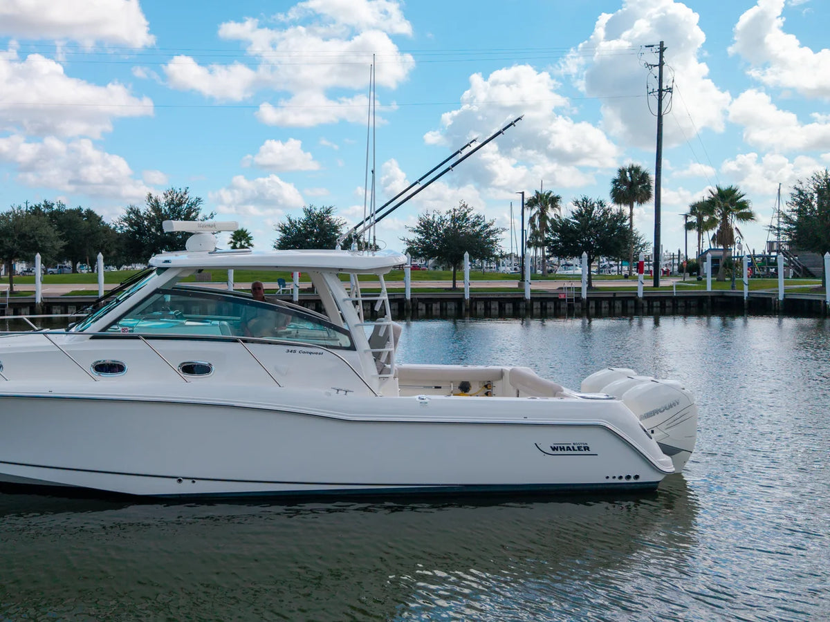 2017 Boston Whaler 345 CONQUEST 33.0 feet, Seabrook, TX #1