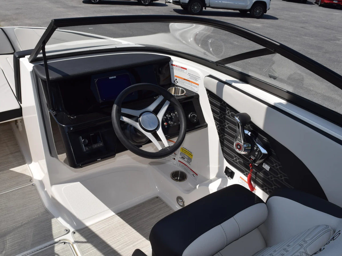 2026 Sea Ray SPX 210 Outboard 21.0 feet, Thunderbolt, GA #16