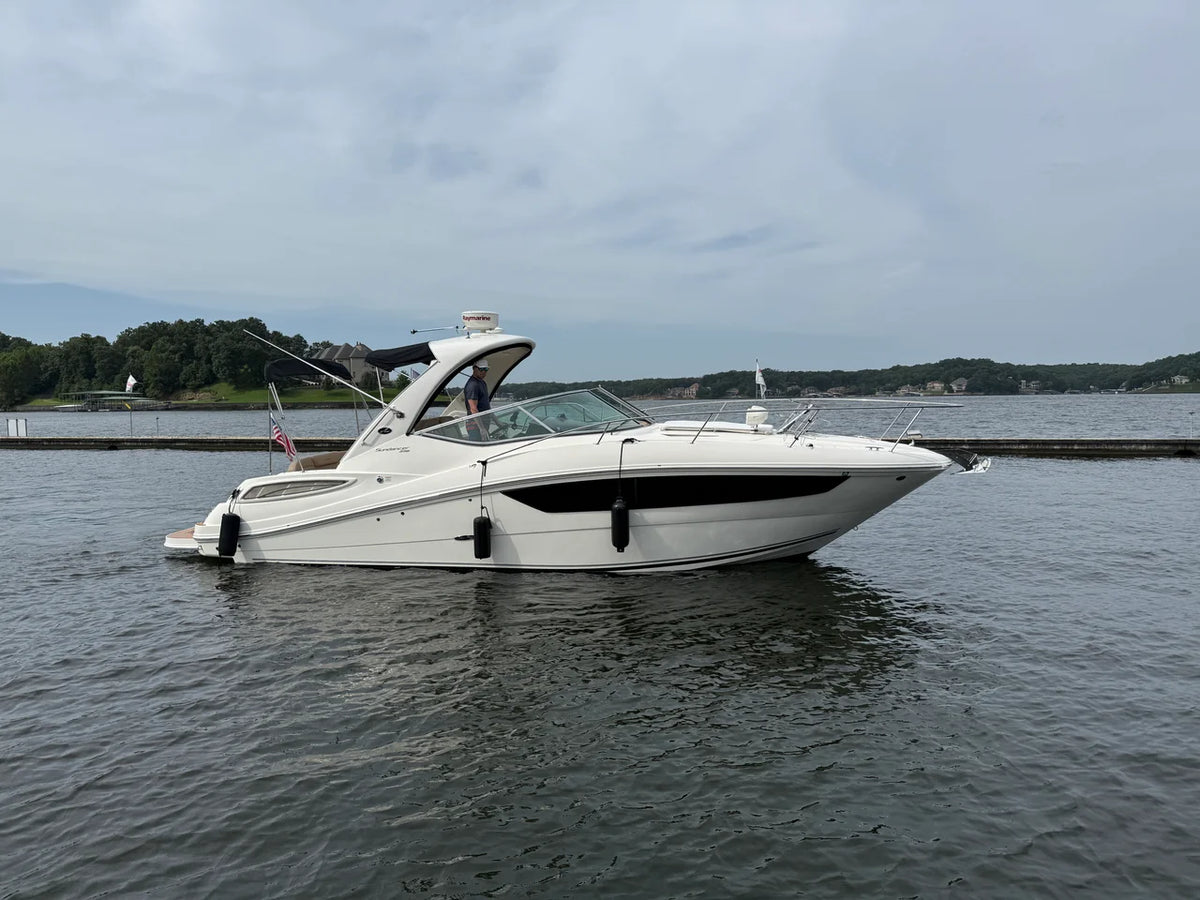 2016 Sea Ray 330 SUNDANCER 33.0 feet, Lake Ozark, MO #1