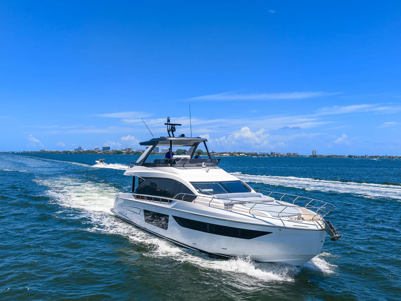 2025 Azimut 68 FLY 68.0 feet, Miami, FL #33