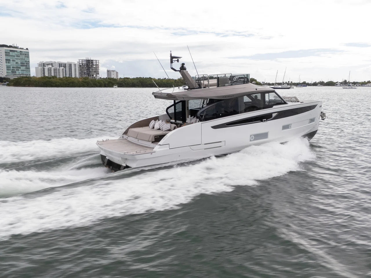 2026 Azimut Seadeck 6 57.0 feet, Miami, FL #16