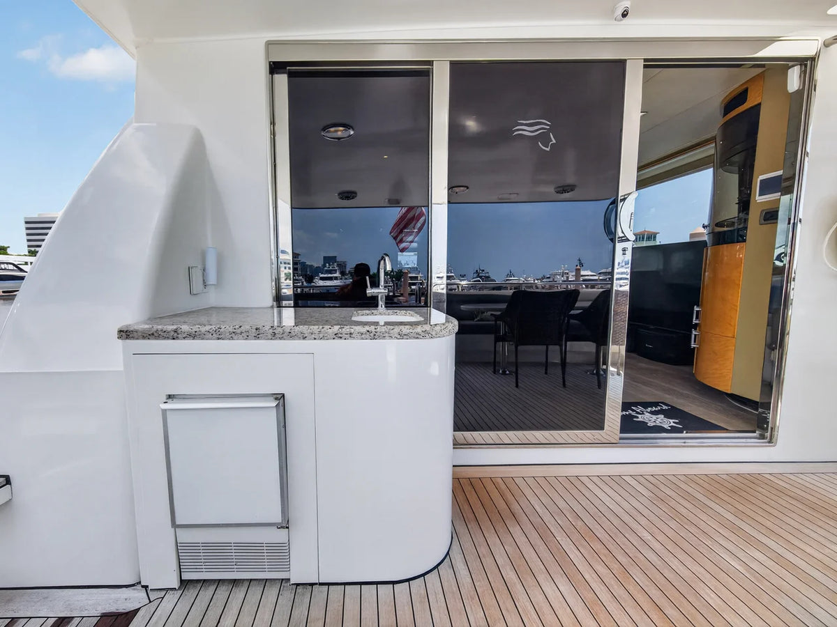 2001 Lazzara 80 SL SKYLOUNGE 80.0 feet, West Palm Beach, FL #119