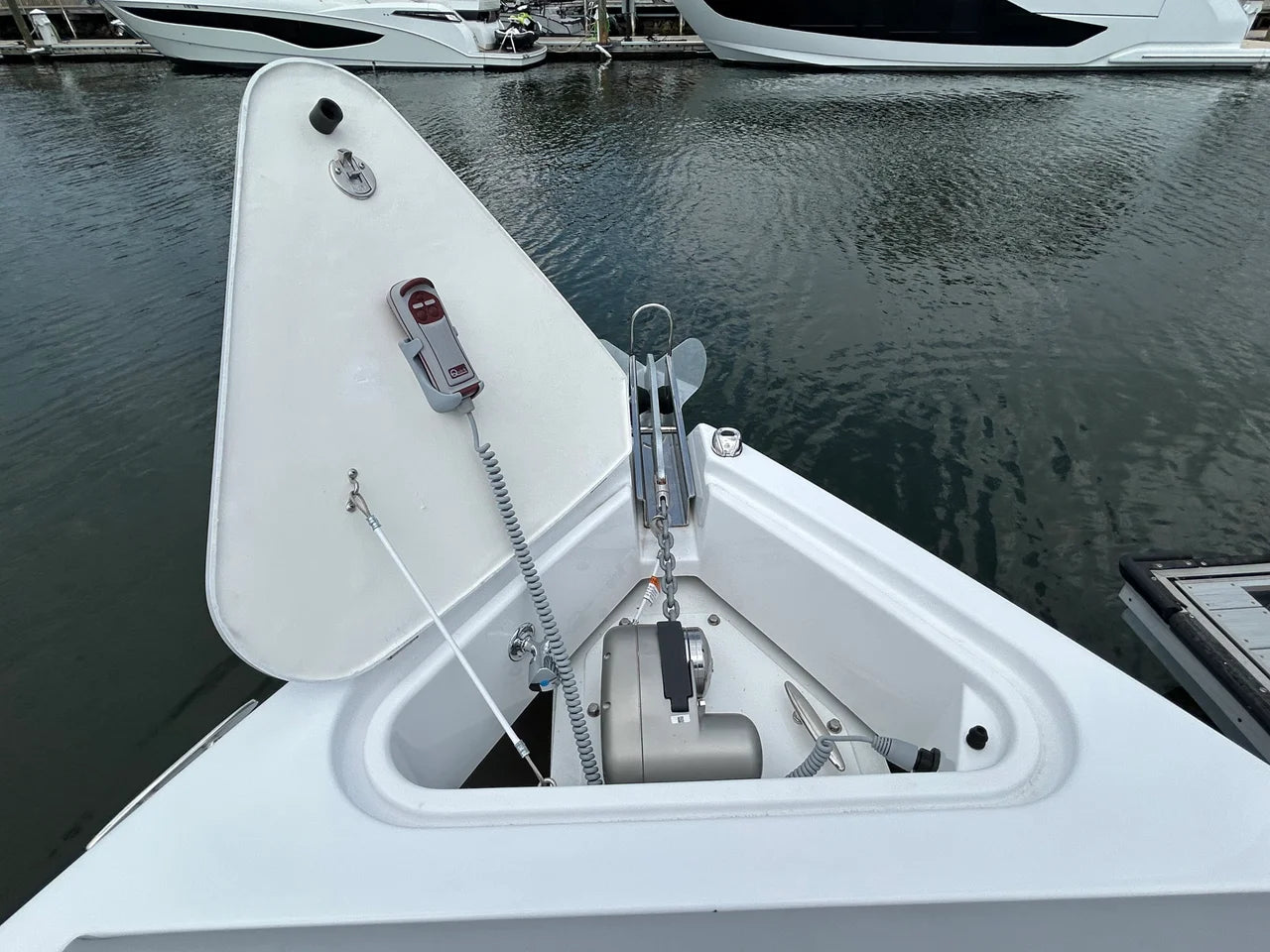 2026 Cruisers Yachts 38 VTR EC 38.0 feet, Pensacola, Florida #40