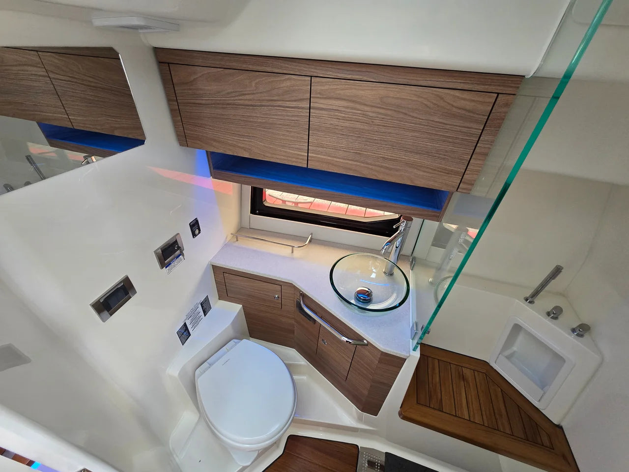 2026 Boston Whaler 365 Conquest 36.0 feet, Charleston, SC #36
