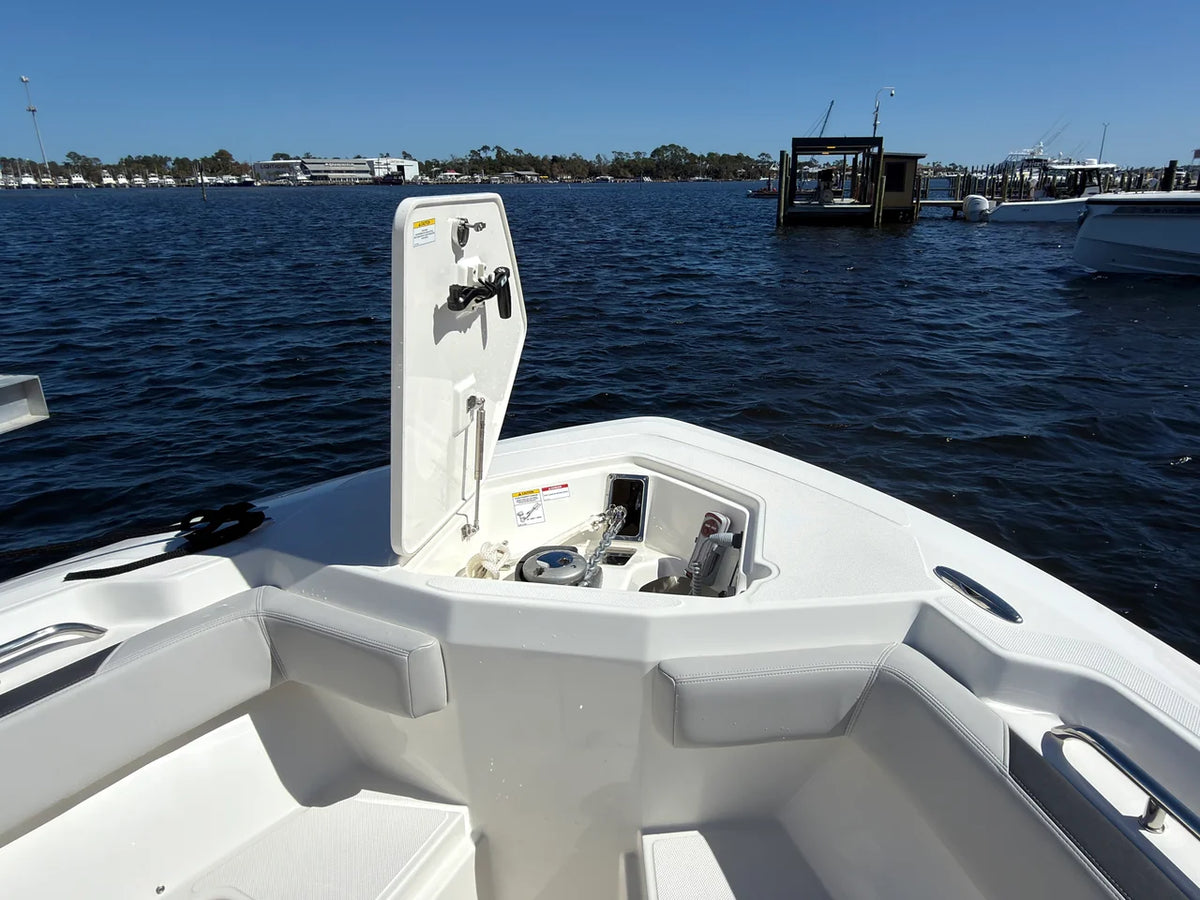 2027 Boston Whaler 330 Outrage 33.0 feet, Panama City, FL #10
