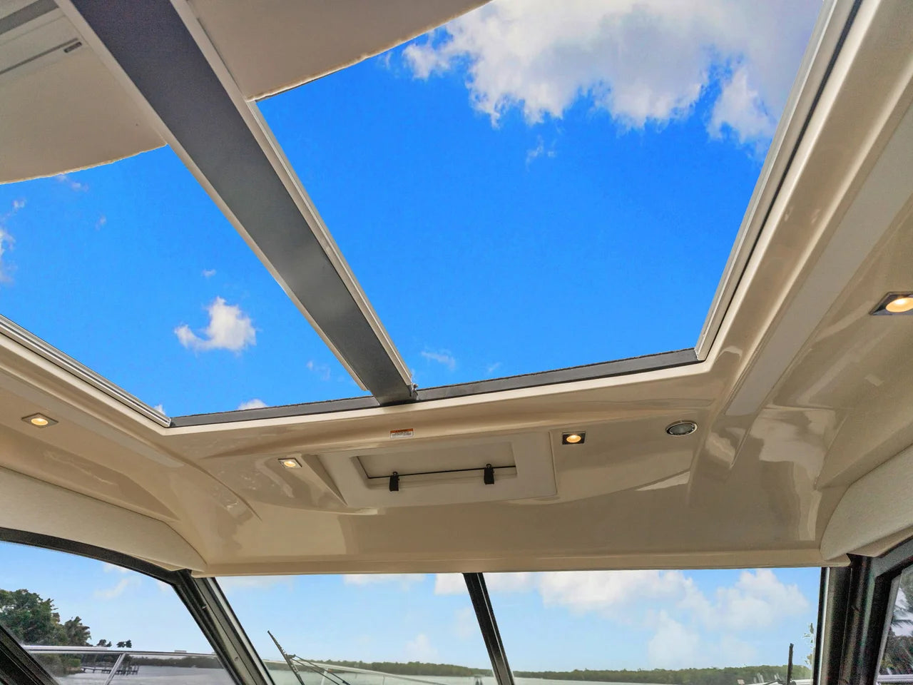 2017 Sea Ray SUNDANCER 510 51.0 feet, Naples, Florida #29