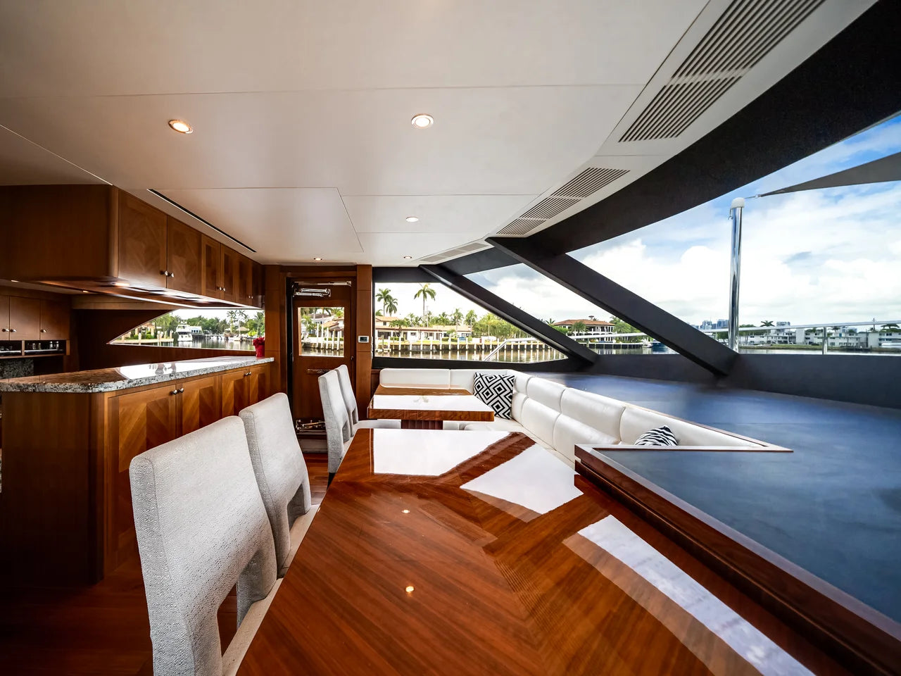 2016 Ocean Alexander 90 SKY LOUNGE 90.0 feet, Ft Lauderdale, FL #27