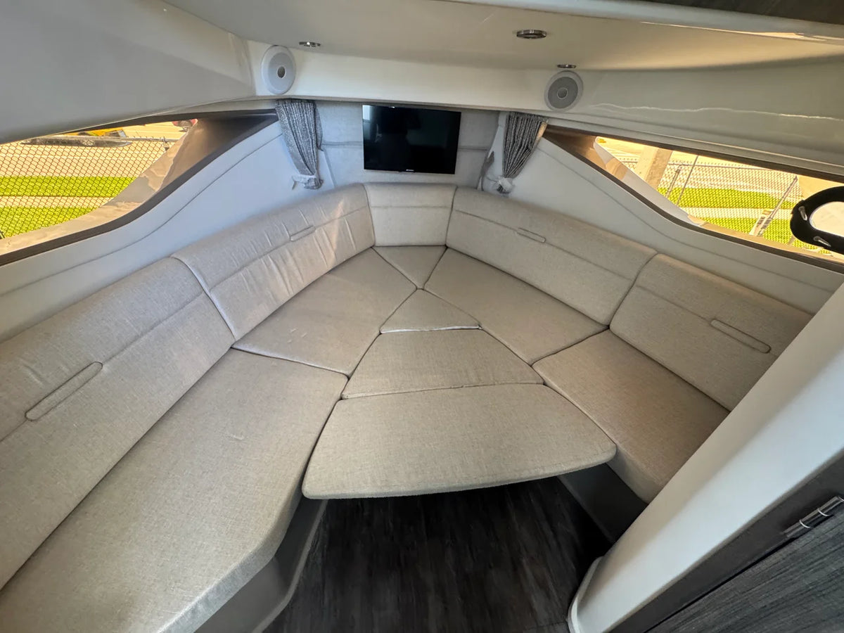 2027 Sea Ray Sundancer 320 Outboard 32.0 feet, Pompano Beach, Florida #13