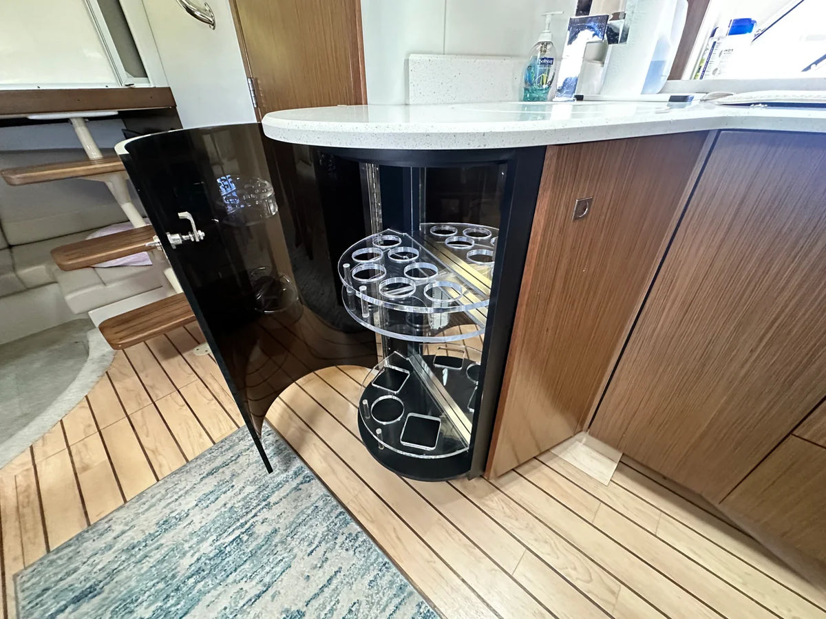 2014 Cruisers Yachts 380 EXPRESS 38.0 feet, Danvers, Massachusetts #29