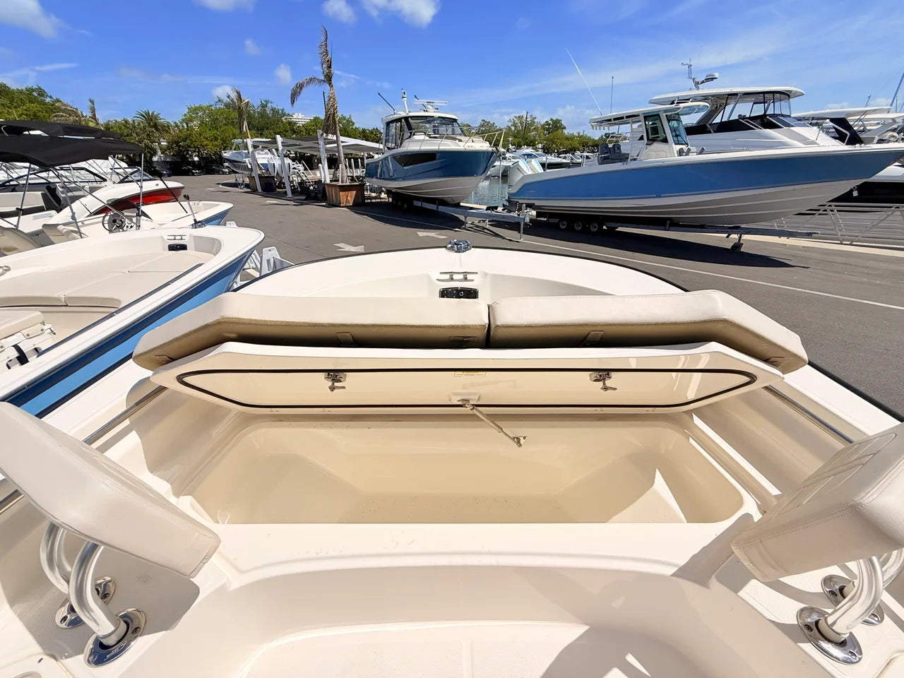 2026 Boston Whaler 210 Montauk 21.0 feet, St Petersburg, FL #32