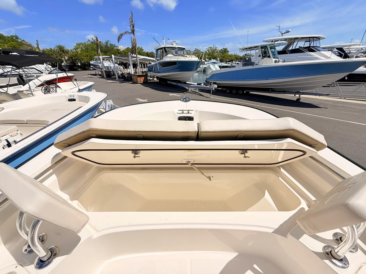 2026 Boston Whaler 210 Montauk 21.0 feet, St Petersburg, FL #32
