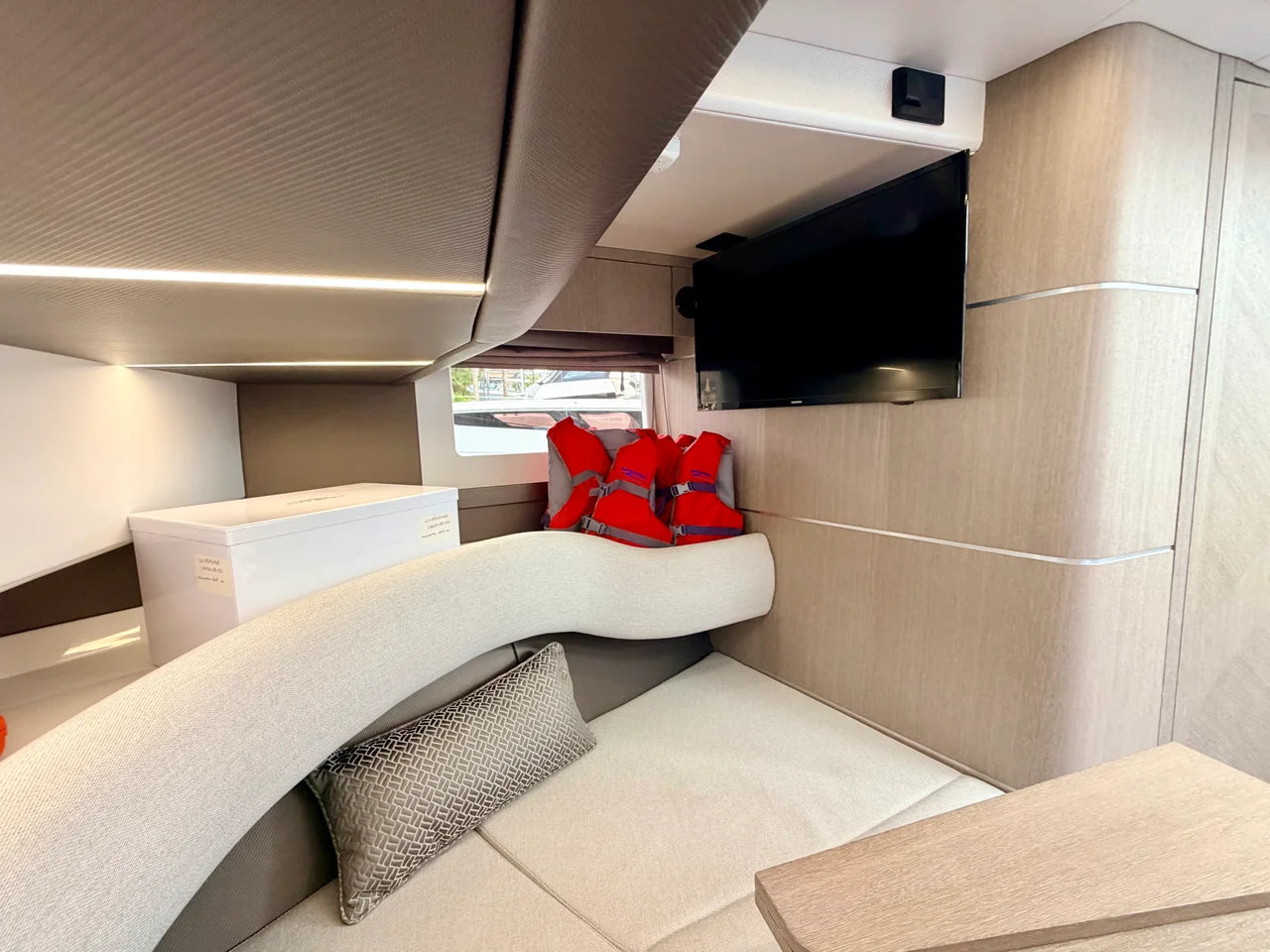 2025 Galeon 375 GTO 37.0 feet, Jupiter, Florida #38