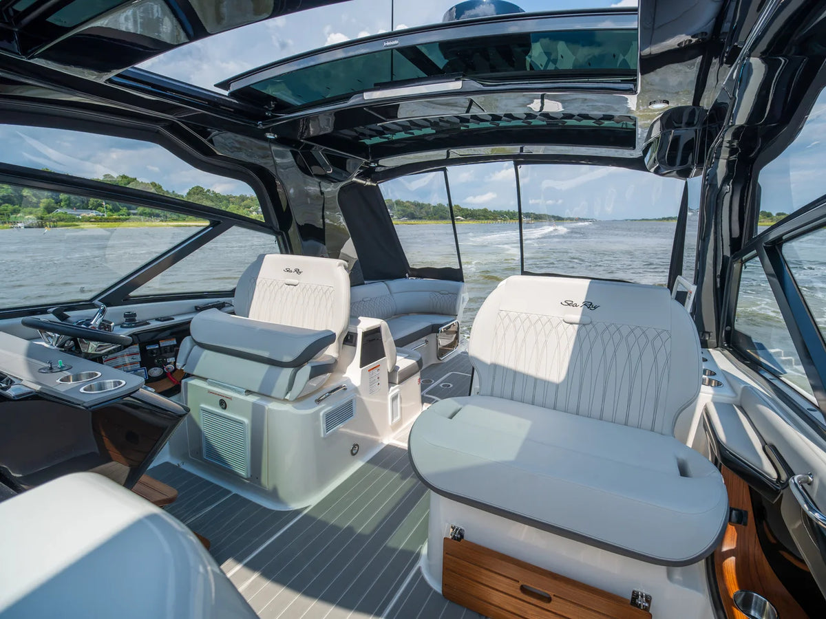 2026 Sea Ray Sundancer 370 Outboard 37.0 feet, Wrightsville Beach, North Carolina #17