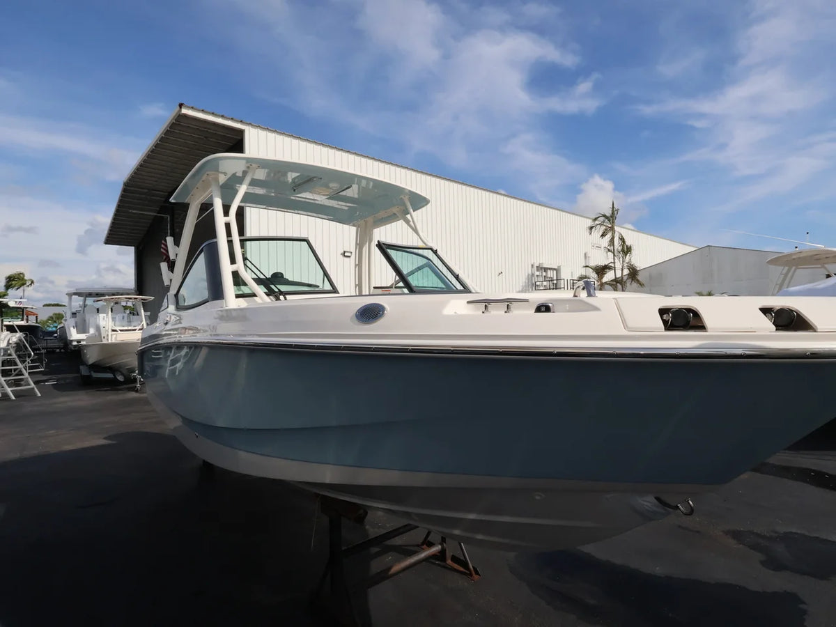 2027 Boston Whaler 240 Vantage 24.0 feet, Naples, Florida #5