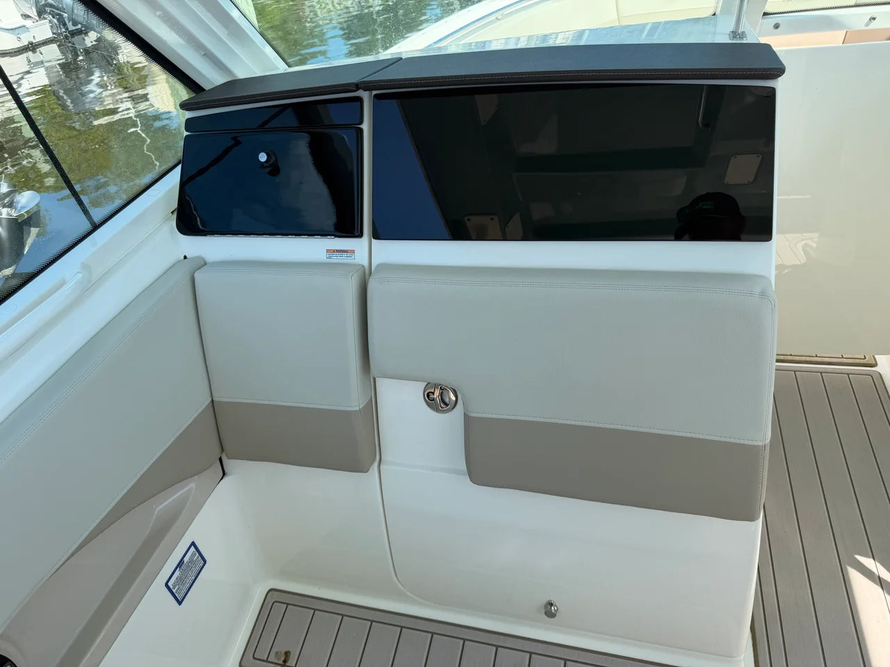 2021 Boston Whaler 280 VANTAGE 28.0 feet, Quincy, MA #21