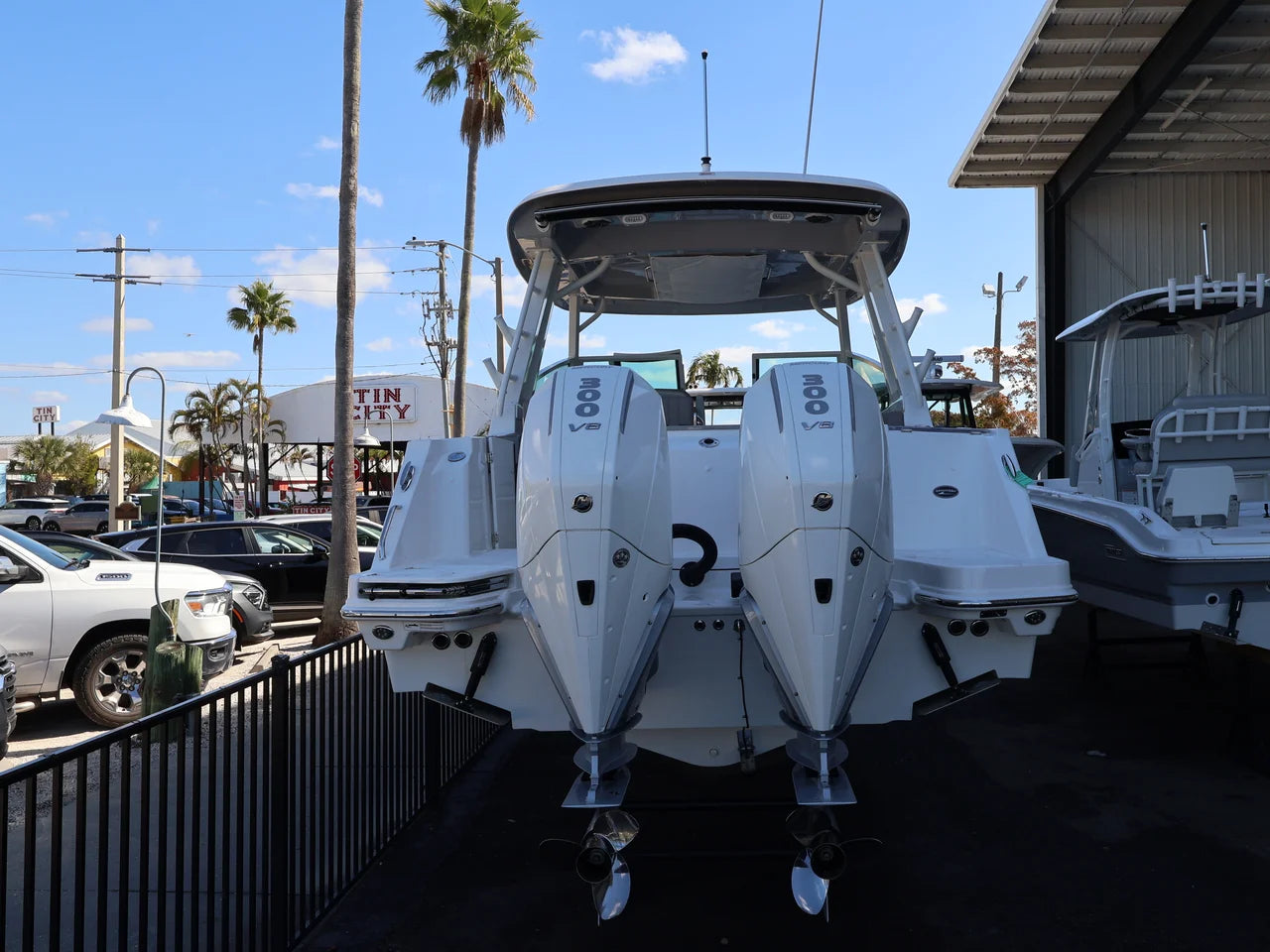 2026 Boston Whaler 330 Vantage 33.0 feet, Naples, Florida #6