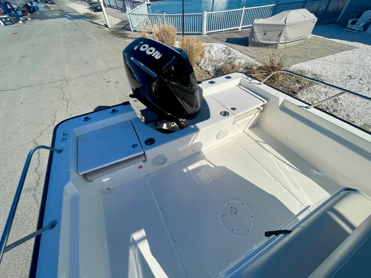 2026 Boston Whaler 210 Montauk 21.0 feet, Quincy, MA #6