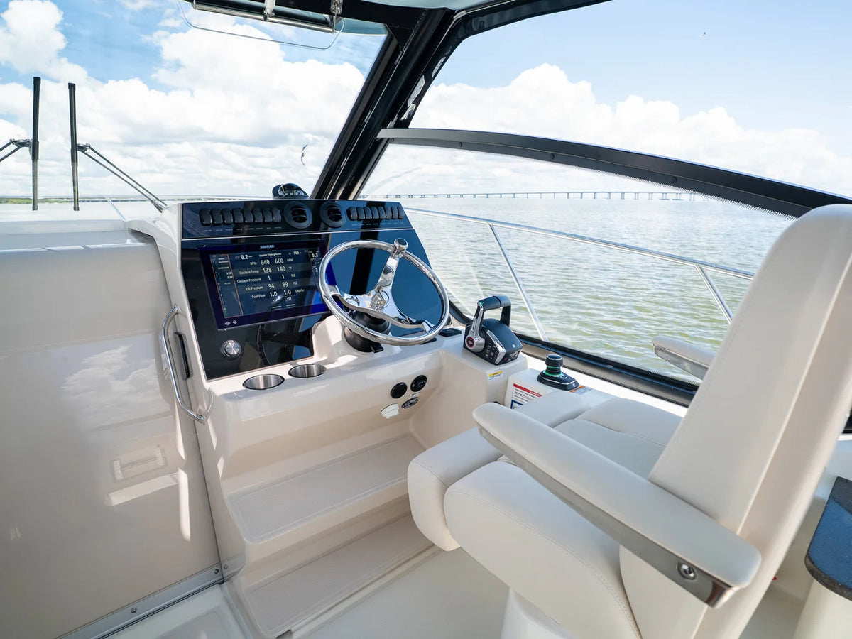 2026 Boston Whaler 325 Conquest 32.0 feet, Clearwater, Florida #69