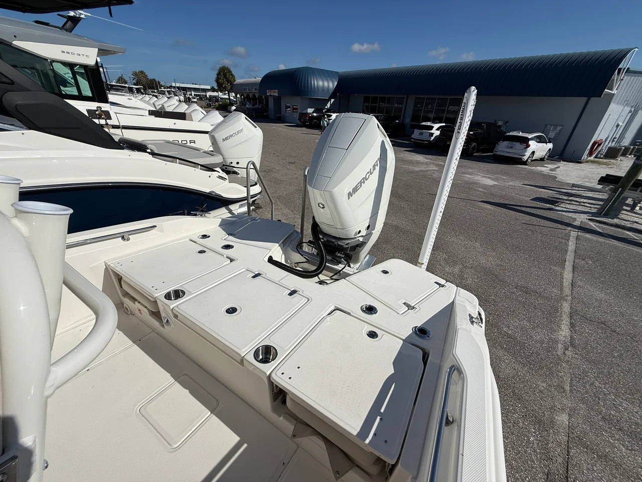 2027 Boston Whaler 250 Dauntless 25.0 feet, Venice, Florida #26