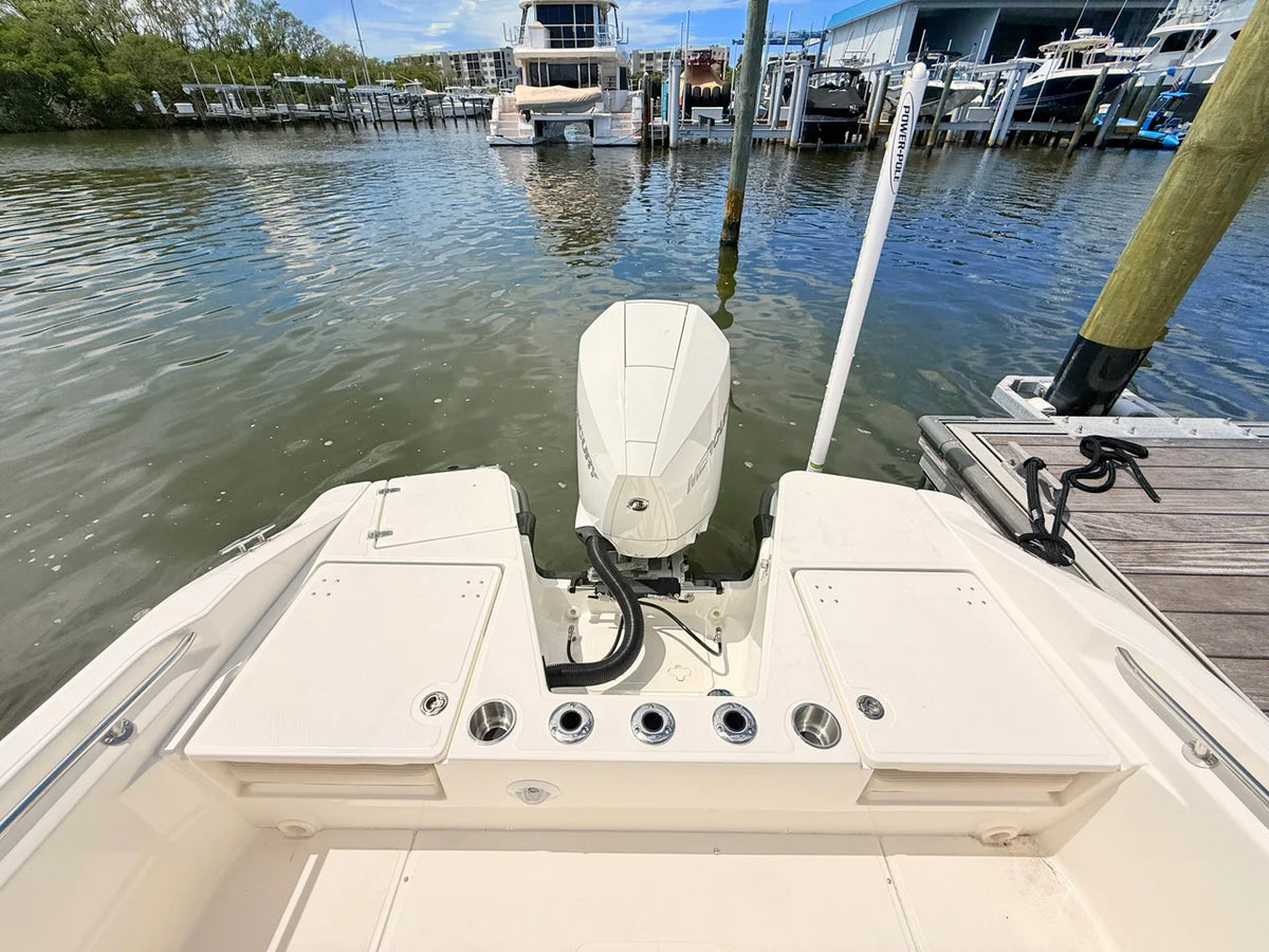 2027 Boston Whaler 220 Dauntless 22.0 feet, St Petersburg, FL #19