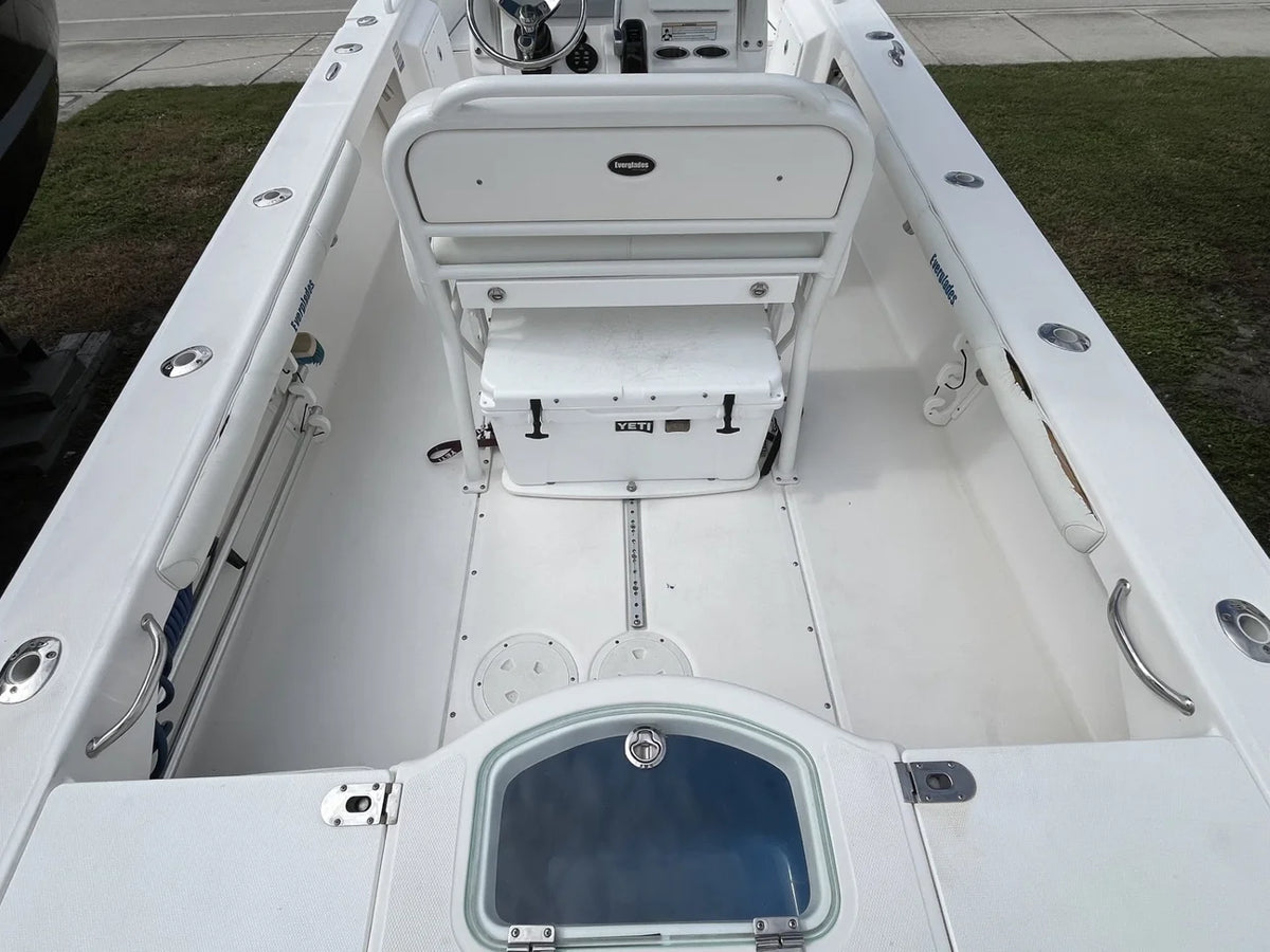 2017 Everglades 243 CENTER CONSOLE 24.0 feet, Venice, Florida #17