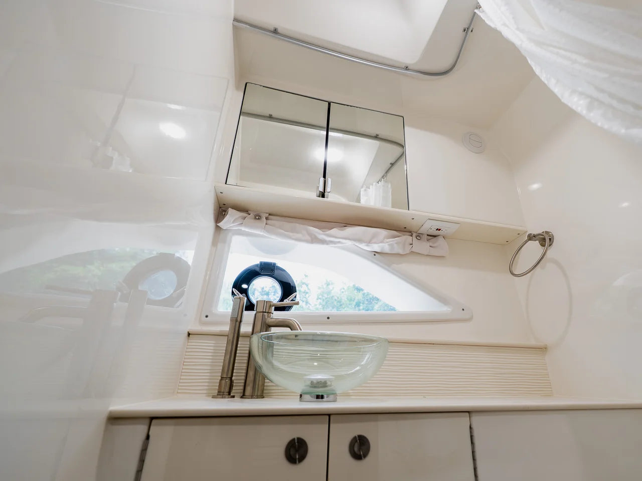 2027 Sea Ray Sundancer 320 Outboard 32.0 feet, Clearwater, Florida #87
