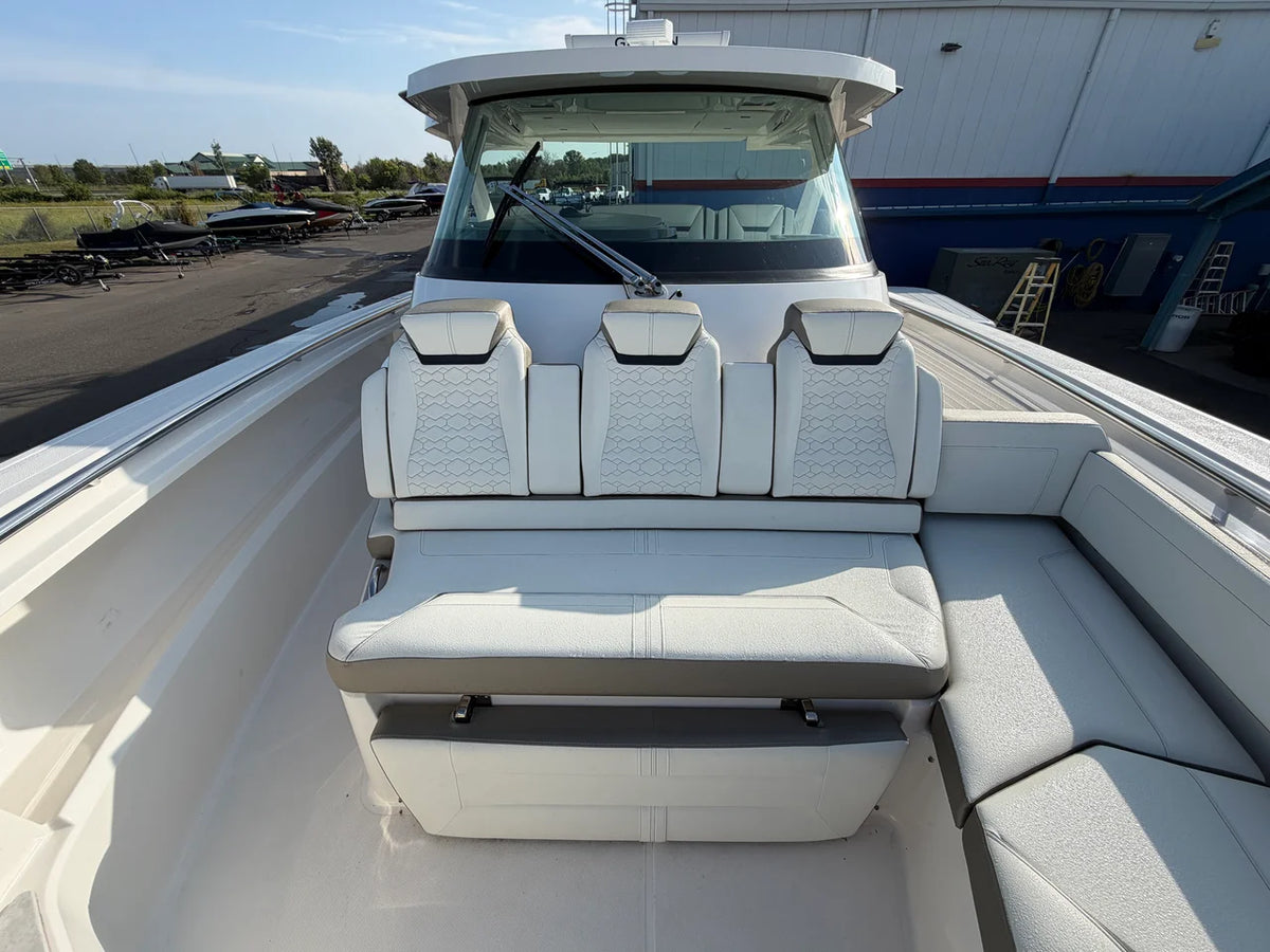 2022 Tiara Yachts 43 LS 43.0 feet, Excelsior, Minnesota #32