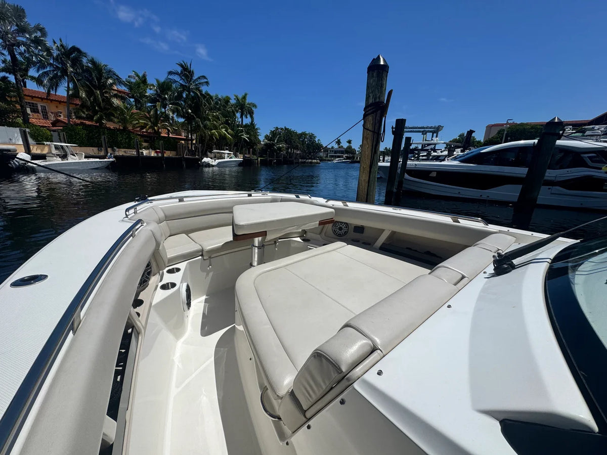 2023 Boston Whaler 350 Realm 35.0 feet, Pompano Beach, Florida #15