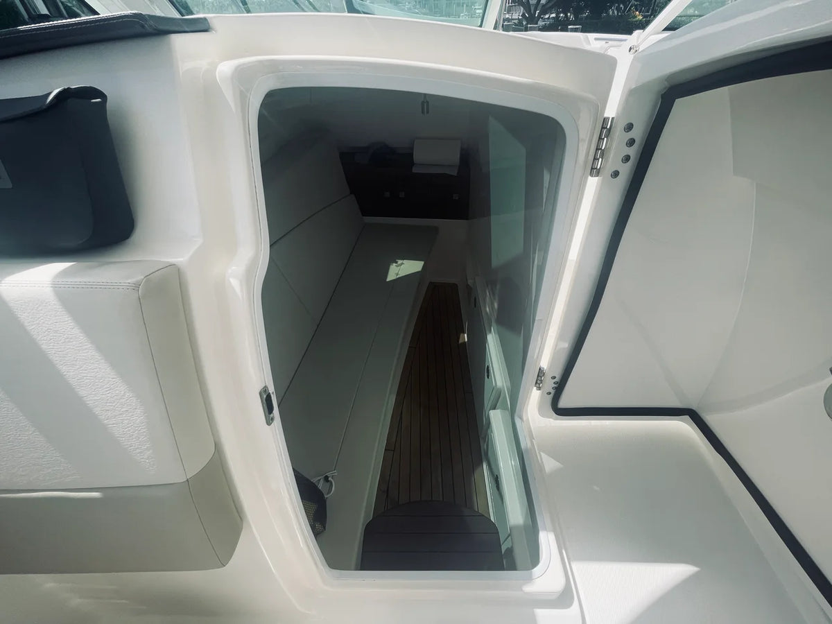 2022 Boston Whaler 320 VANTAGE 32.0 feet, Delray Beach, FL #30