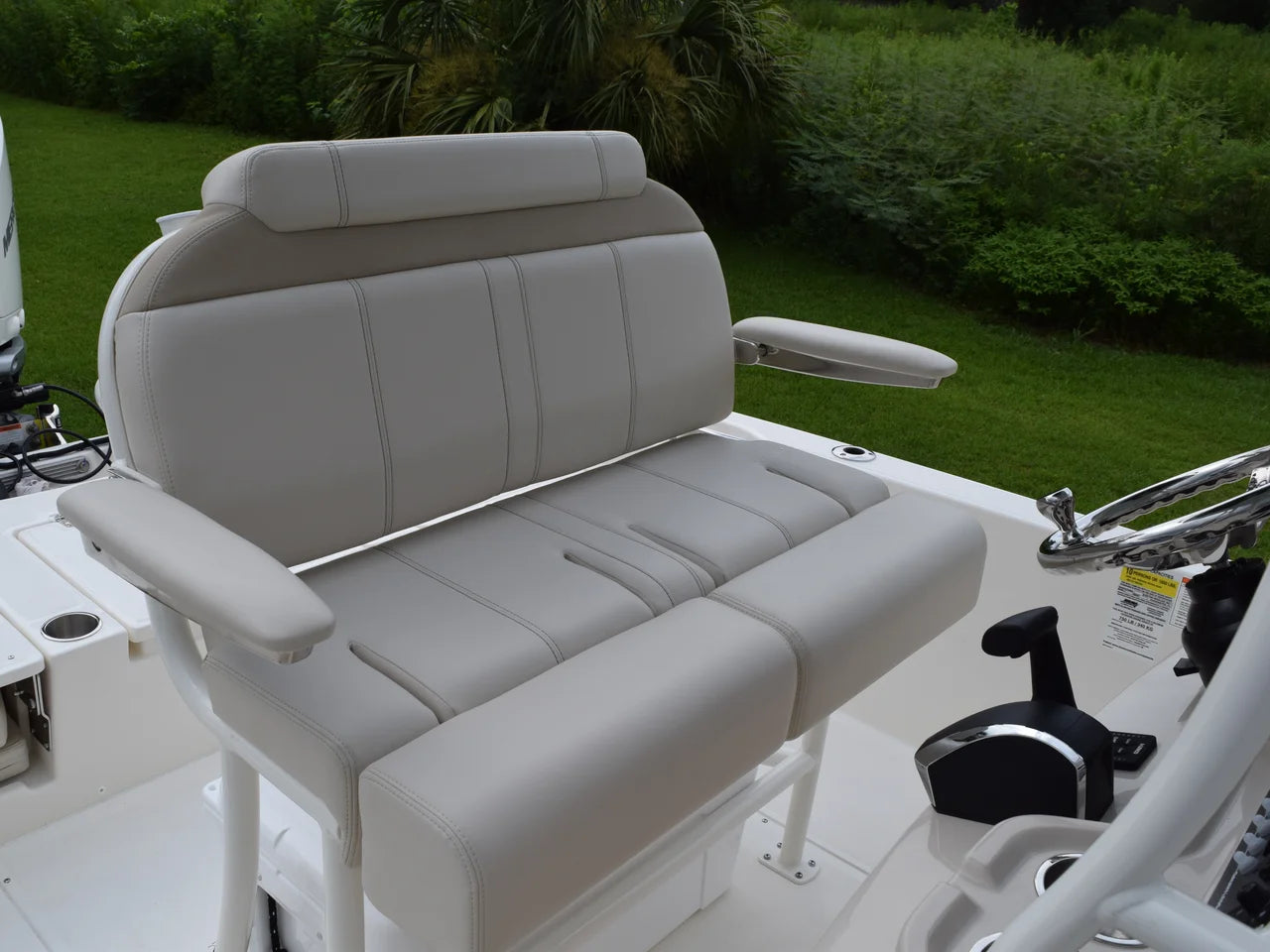 2026 Boston Whaler 250 Dauntless 25.0 feet, Thunderbolt, GA #10