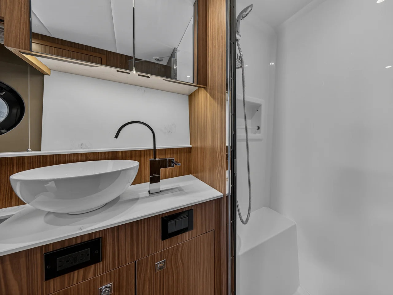 2026 Cruisers Yachts 46 Cantius 46.0 feet, Stuart, Florida #51