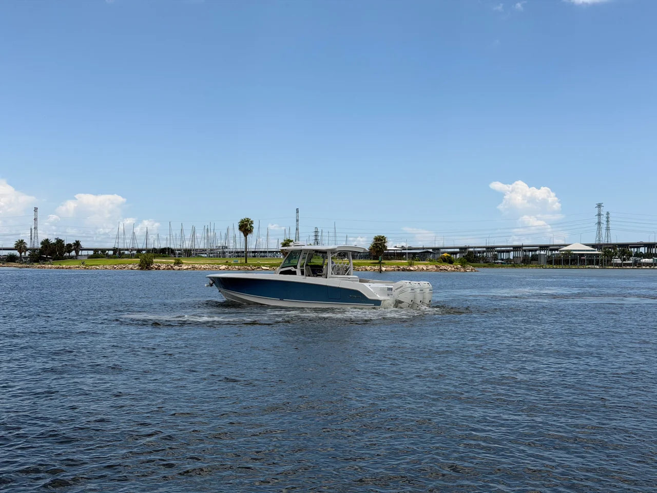 2018 Boston Whaler 380 OUTRAGE 38.0 feet, Seabrook, TX #17
