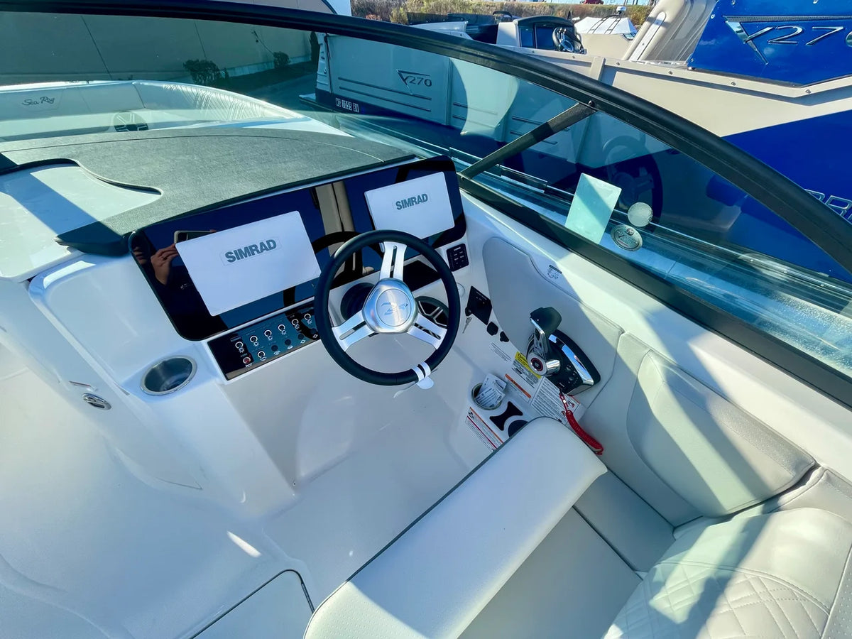 2026 Sea Ray SDX 230 Outboard 23.0 feet, Danvers, Massachusetts #12