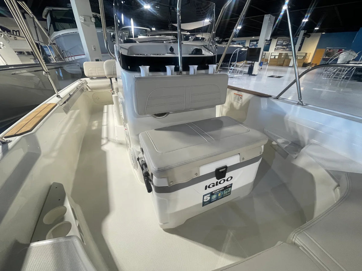2027 Boston Whaler 170 Montauk 17.0 feet, Danvers, Massachusetts #13