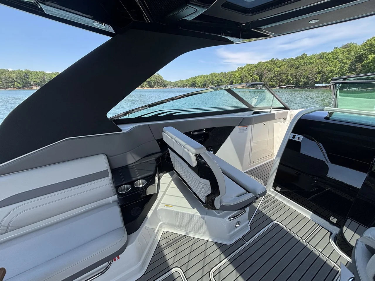 2026 Sea Ray SLX 360 OUTBOARD 36.0 feet, Westbrook, Connecticut #15