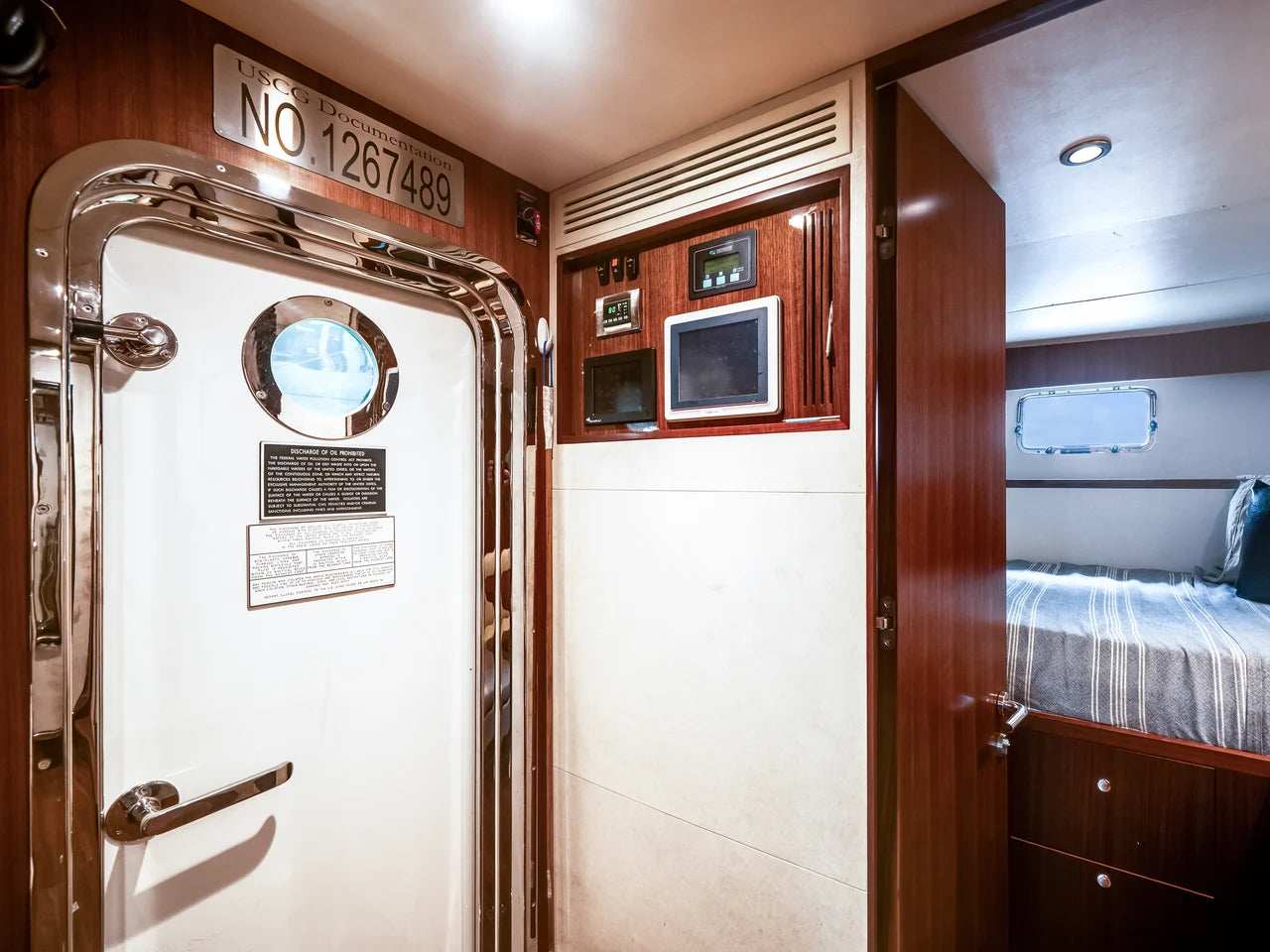 2016 Ocean Alexander 90 SKY LOUNGE 90.0 feet, Ft Lauderdale, FL #71