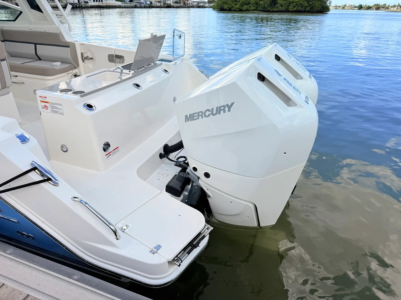 2027 Boston Whaler 330 Vantage 33.0 feet, St Petersburg, FL #23